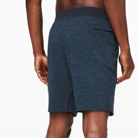 Lululemon T.H.E. Short 9" *Liner
Heather Allover Iron Blue True Navy XL - Picture 2 of 7